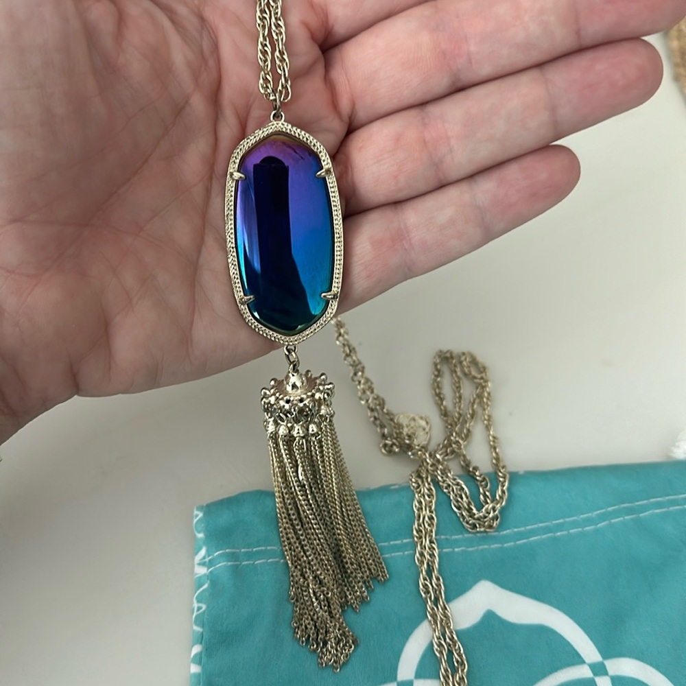 Kendra Scott double sided Rayne necklace. Great condition.